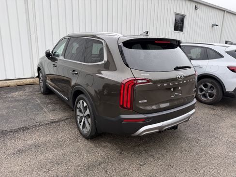 Used 2021 Kia Telluride EX w/ EX Premium Package image 9