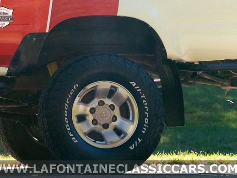 Used 1989 Toyota Pickup Deluxe image 76