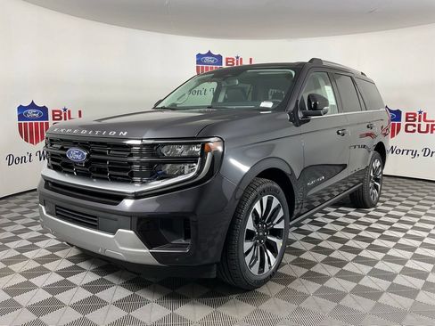 New 2026 Ford Expedition Platinum w/ Driver's Package AWD/4WD image 7
