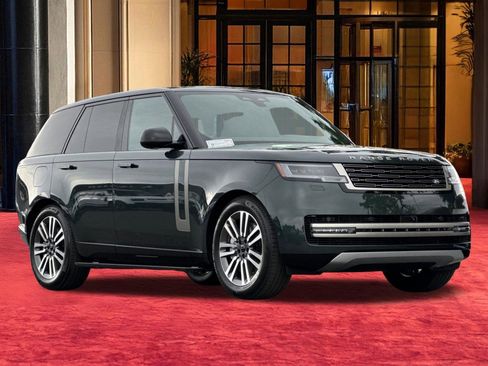 New 2026 Land Rover Range Rover SE image 6
