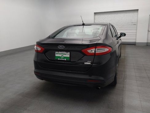 Used 2015 Ford Fusion SE w/ Equipment Group 202A FWD image 7