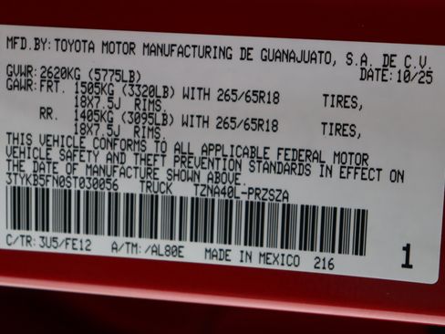 Certified 2025 Toyota Tacoma TRD Sport RWD image 39