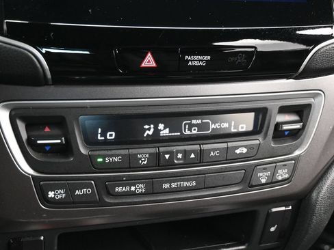Used 2023 Honda Passport EX-L image 23