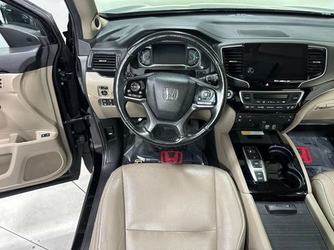 Used 2019 Honda Pilot Touring image 20