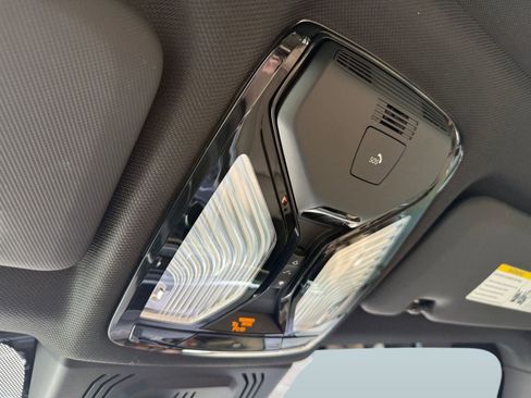 Used 2019 BMW X5 xDrive50i w/ Executive Package image 29