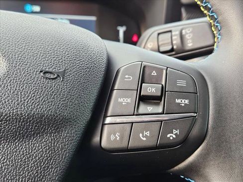 New 2026 Ford Maverick Lobo AWD/4WD image 16