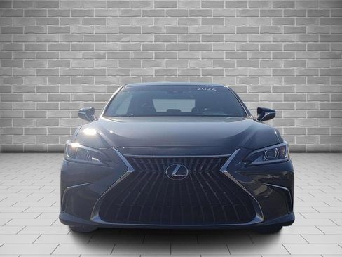Used 2024 Lexus ES 350 w/ Premium Package image 2