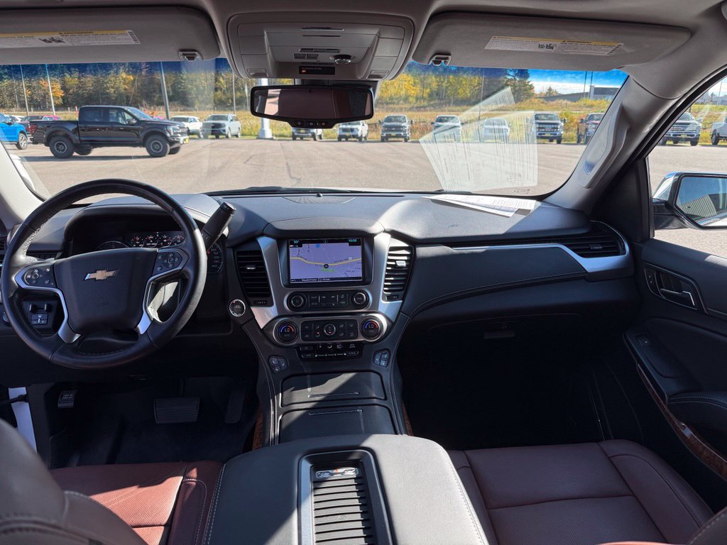 Used 2019 Chevrolet Tahoe Premier w/ Premier Plus Edition AWD/4WD image 17