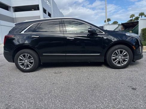 Used 2021 Cadillac XT5 Premium Luxury image 2