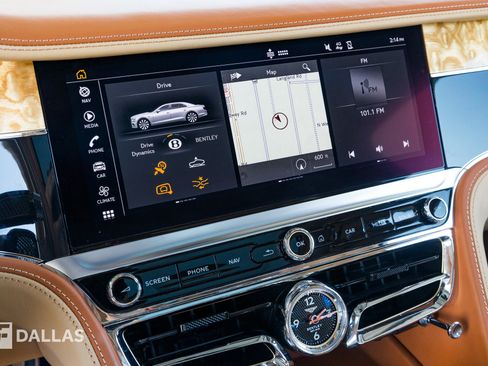 Used 2022 Bentley Flying Spur W12 image 29