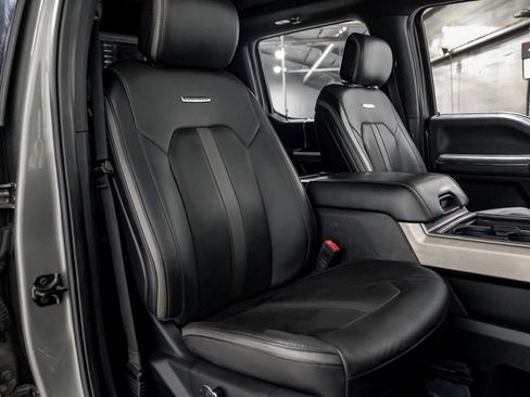 Used 2019 Ford F250 Platinum w/ Platinum Ultimate Package image 35