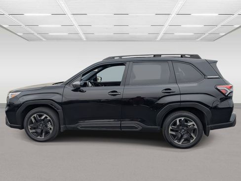 Certified 2025 Subaru Forester Limited image 2