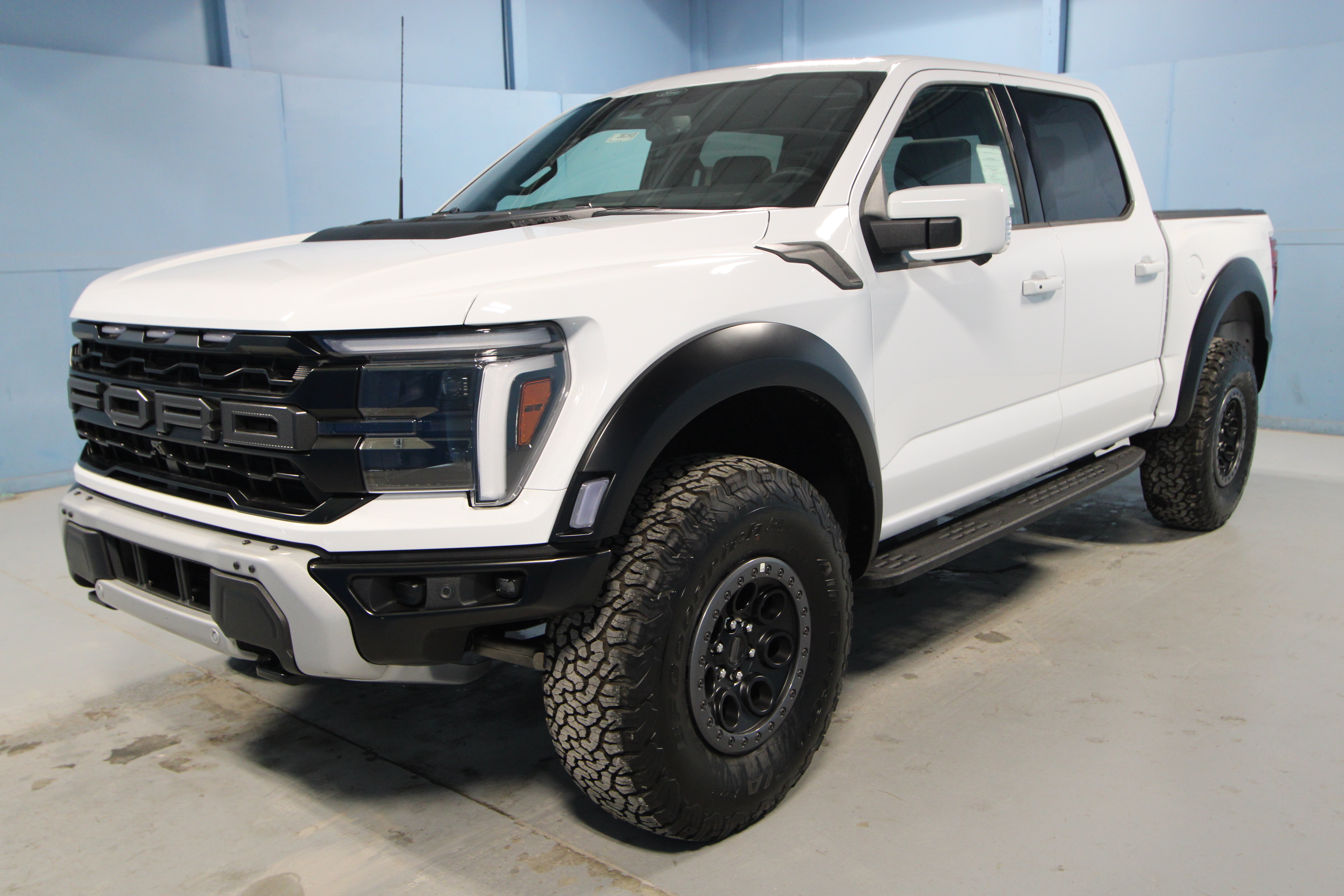 New 2026 Ford F150 Raptor AWD/4WD image 31