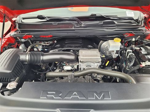 Used 2024 RAM 1500 Laramie image 31