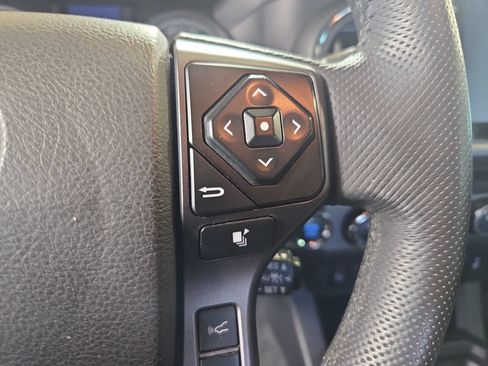 Used 2021 Toyota Tacoma 4x4 Double Cab image 21