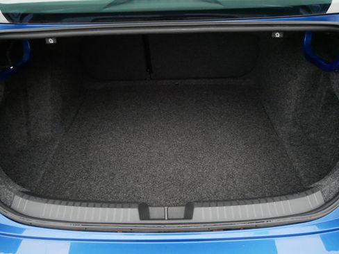 Used 2023 Volkswagen Jetta SEL image 18