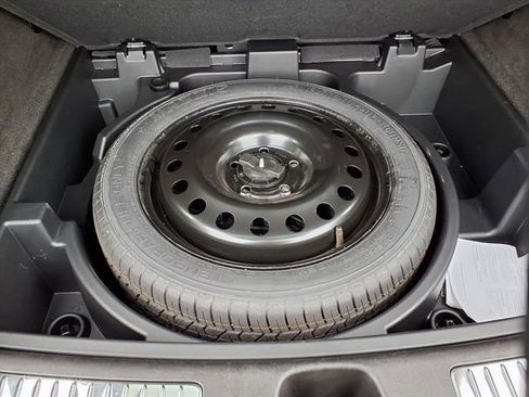 Used 2025 Cadillac XT4 Premium Luxury image 77