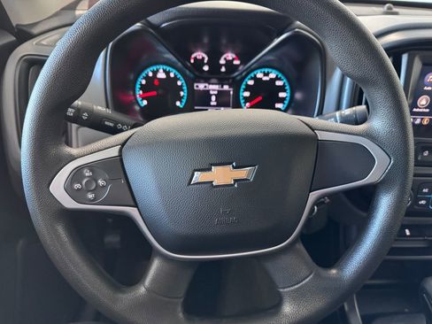 Certified 2022 Chevrolet Colorado W/T w/ Custom Special Edition image 13