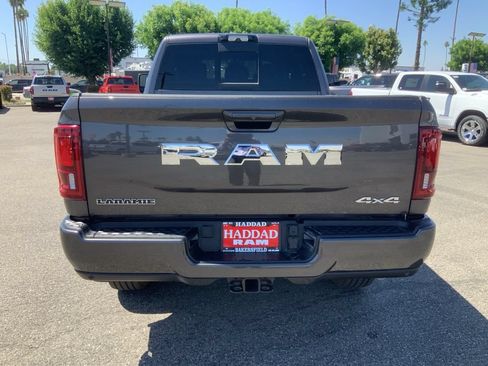 New 2025 RAM 2500 Laramie AWD/4WD image 6