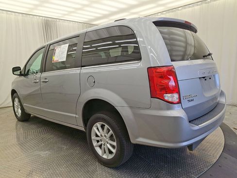 Used 2019 Dodge Grand Caravan SXT FWD image 21