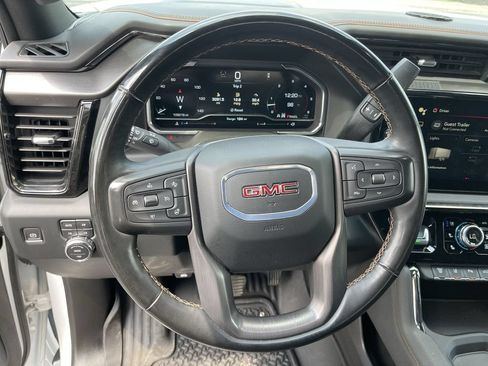 Used 2024 GMC Sierra 2500 AT4 w/ AT4 Premium Plus Package AWD/4WD image 14