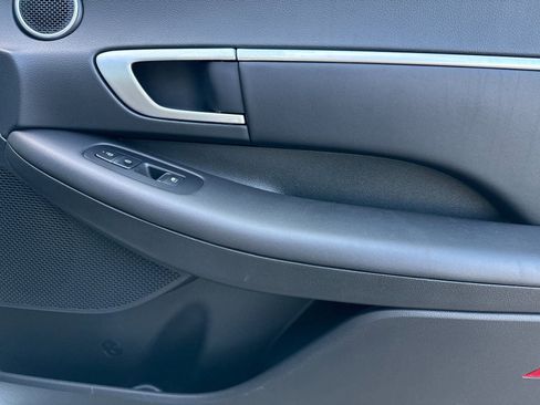 Used 2024 Hyundai Sonata SEL w/ Convenience Package image 17
