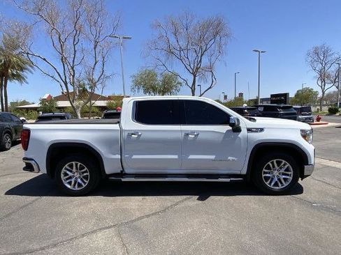 Used 2019 GMC Sierra 1500 SLT w/ SLT Premium Plus Package AWD/4WD image 2