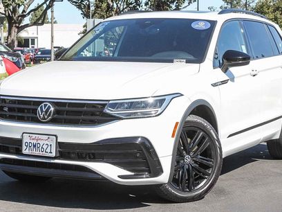 Used 2022 Volkswagen Tiguan SE R-Line