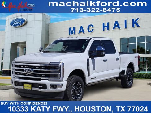 Used 2024 Ford F350 Platinum image 1