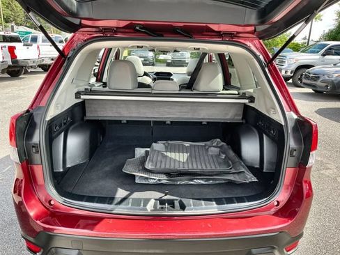 Certified 2024 Subaru Forester Premium AWD/4WD image 22