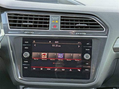 Used 2024 Volkswagen Tiguan Wolfsburg Edition image 22