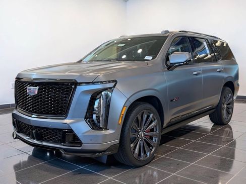 New 2026 Cadillac Escalade V image 4