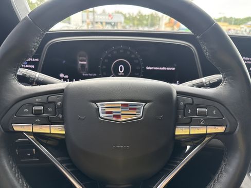 Used 2022 Cadillac Escalade ESV Sport w/ Touring Package AWD/4WD image 15