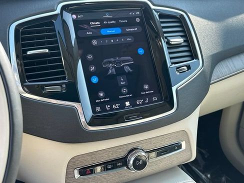 Certified 2023 Volvo XC90 B5 Plus w/ Protection Package Premier AWD/4WD image 21