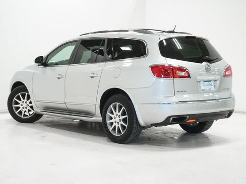 Used 2016 Buick Enclave Leather image 5