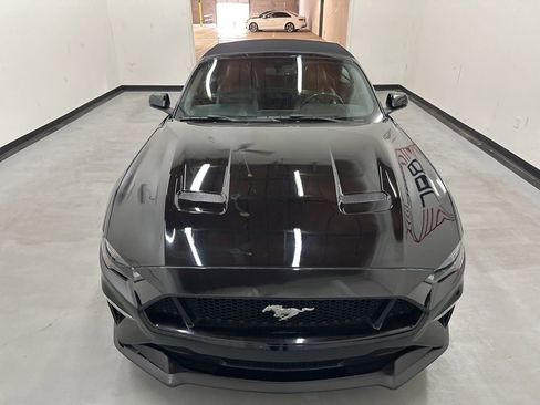 Used 2020 Ford Mustang GT Premium RWD image 3