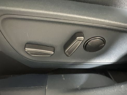 Used 2024 Ford Maverick XLT w/ XLT Luxury Package image 10