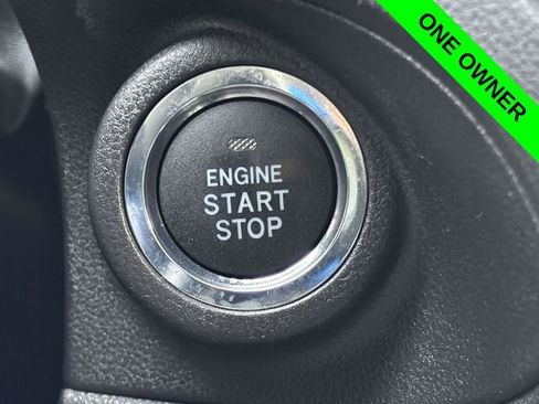 Used 2022 Subaru Ascent Onyx Edition image 16