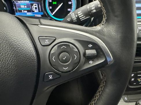 Used 2017 Buick Envision Essence FWD image 12
