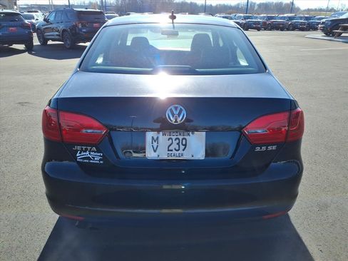 Used 2012 Volkswagen Jetta SE image 4