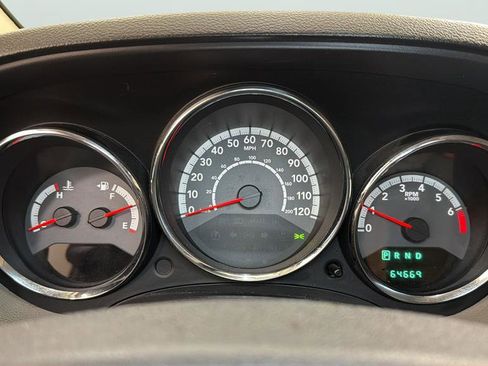 Used 2010 Dodge Caliber Mainstreet image 29