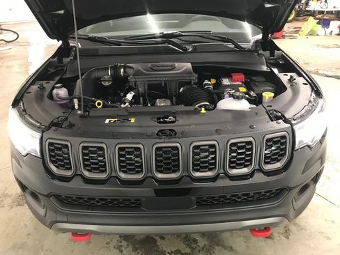 New 2026 Jeep Compass Trailhawk w/ Sun, Sound & Navigation Group image 42