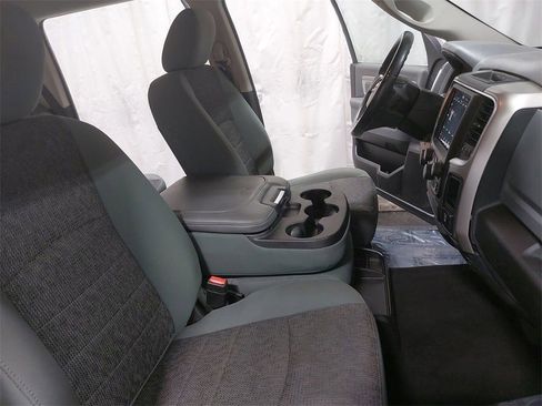 Used 2018 RAM 1500 Big Horn image 10