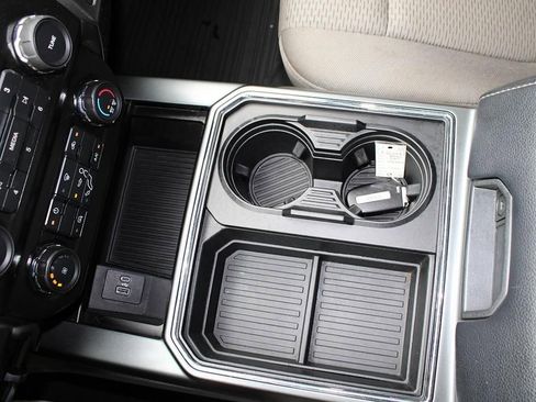 Used 2022 Ford F250 XLT AWD/4WD image 18
