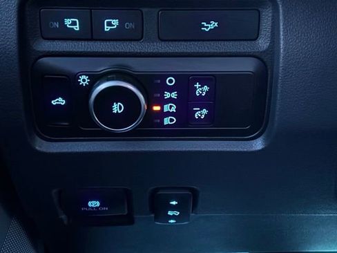 Used 2023 Ford F250 Lariat w/ Lariat Ultimate Package image 45