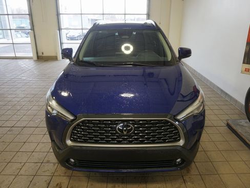Certified 2023 Toyota Corolla Cross XLE w/ Convenience Package image 14
