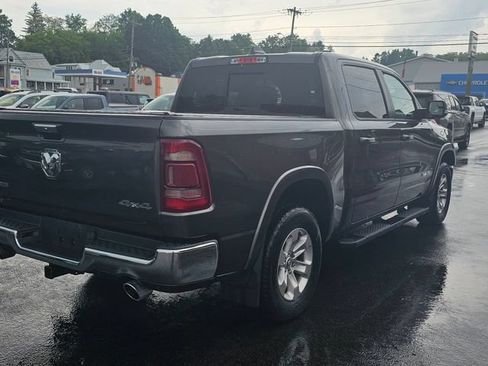Used 2022 RAM 1500 Laramie AWD/4WD image 11