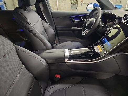 New 2026 Mercedes-Benz GLC 300 image 10