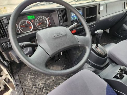 New 2024 Chevrolet Low Cab Forward 6500XD RWD image 28