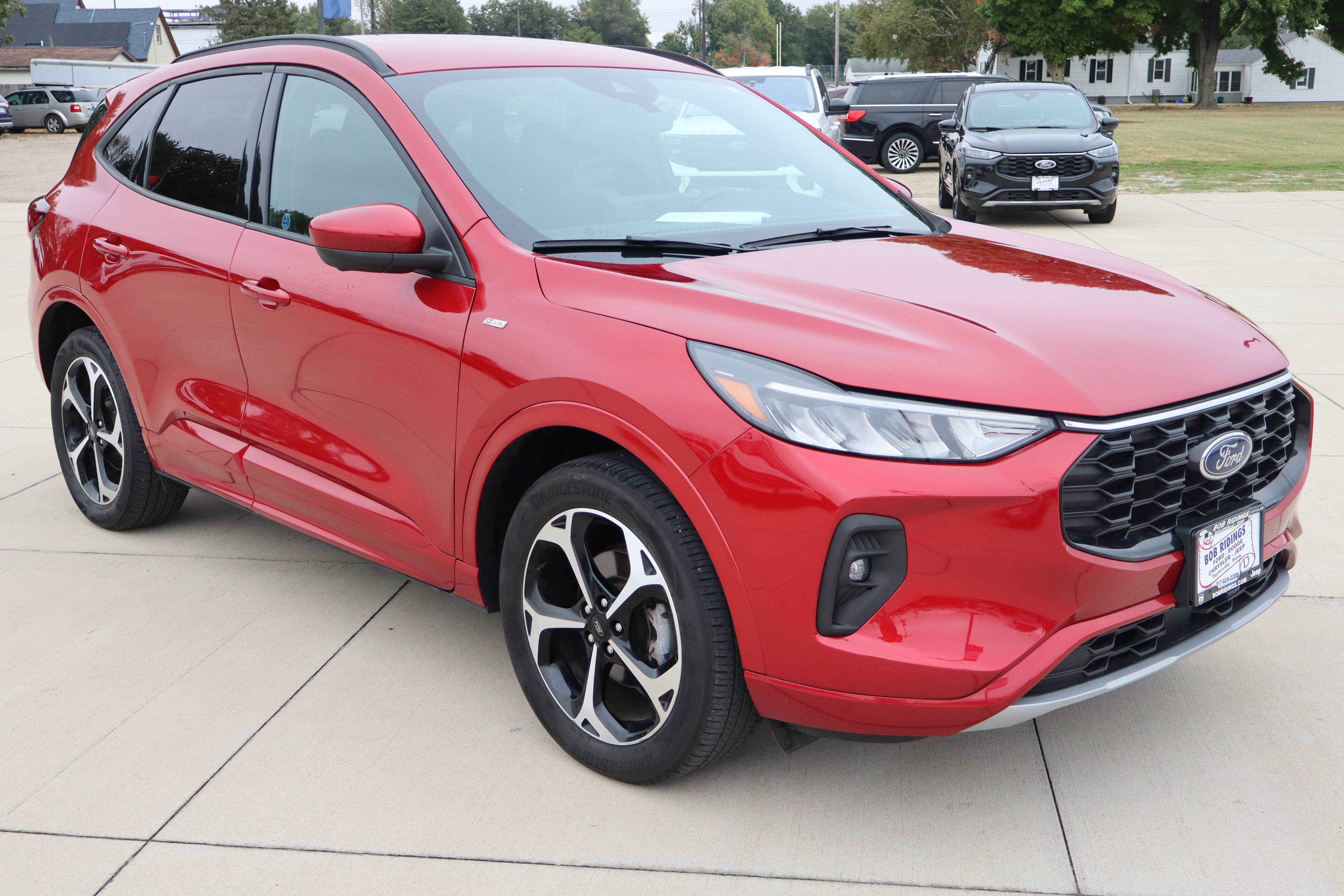 Used 2023 Ford Escape ST-Line Select w/ Tech Pack #2 AWD/4WD image 4